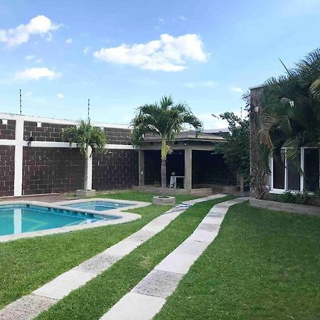 Villa Casa Acogedora Con Alberca Atlihuayan Exterior foto