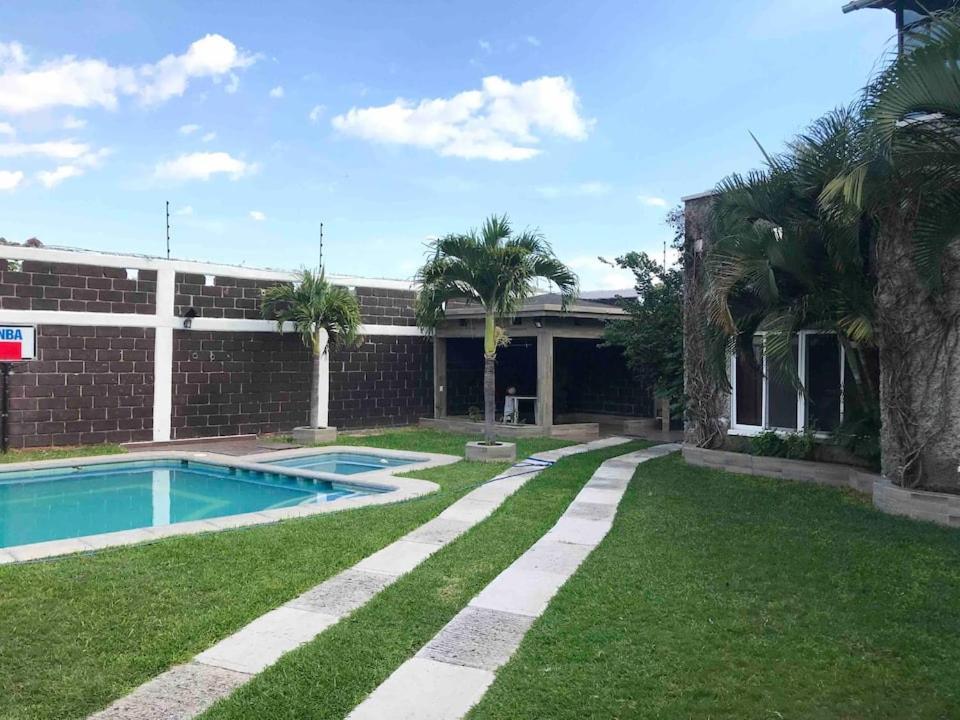 Villa Casa Acogedora Con Alberca Atlihuayan Exterior foto